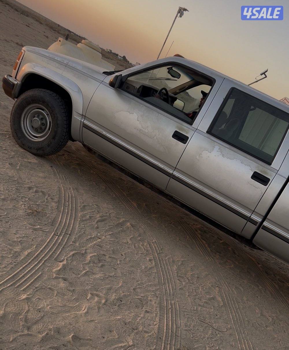 للبيع وانيت جمس قير عادي دبل محركات نظيفه جدا0