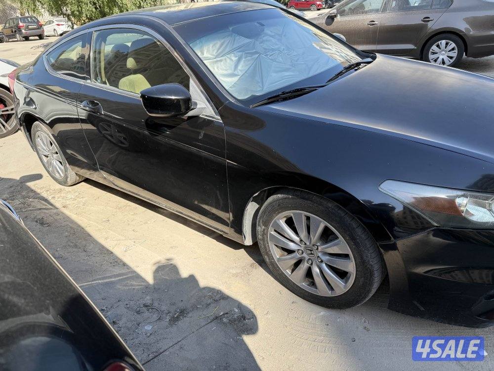 Honda Accord 2012 Coupe -Black4
