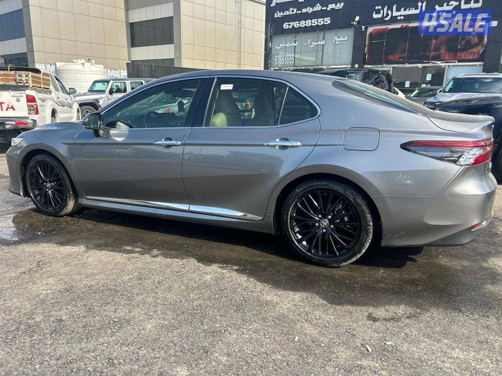 تويوتا كامرى LIMITEDEDITION.V62