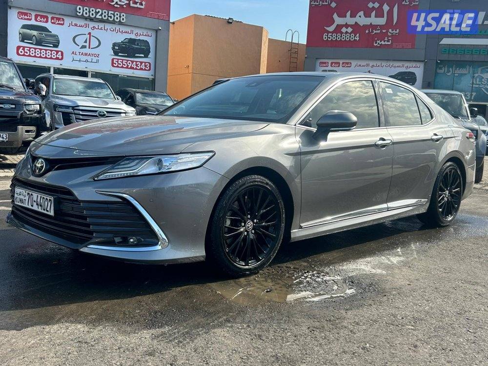 تويوتا كامرى LIMITEDEDITION.V68