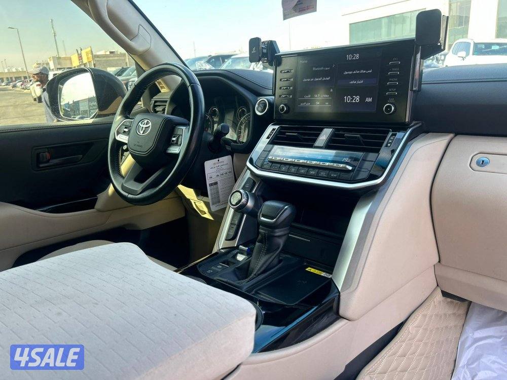 تويوتا لاند كروزر GX.R-V67