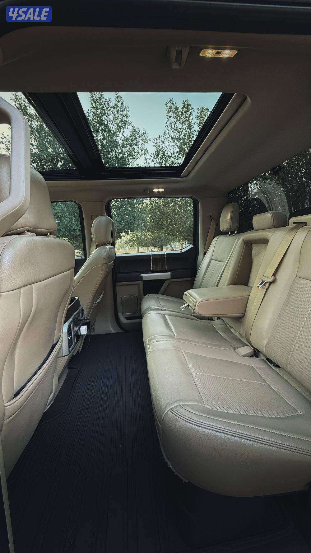 للبيع وانيت فورد F-150 Lariat10