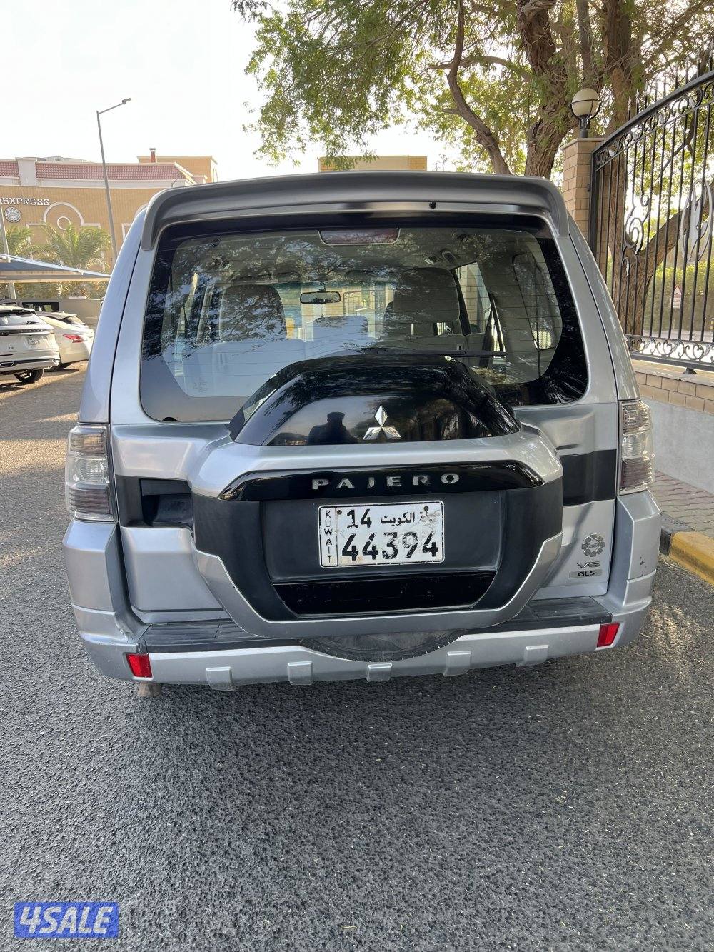 للبيع سيارة ميتسوبيشي بحالة ممتازة3