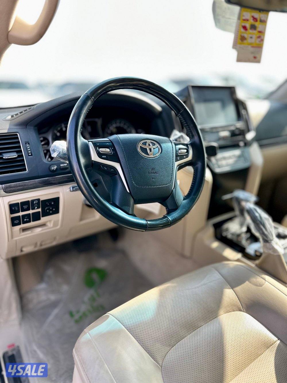 لاند كروزر GXR الساير موديل 2021 عداد 1487