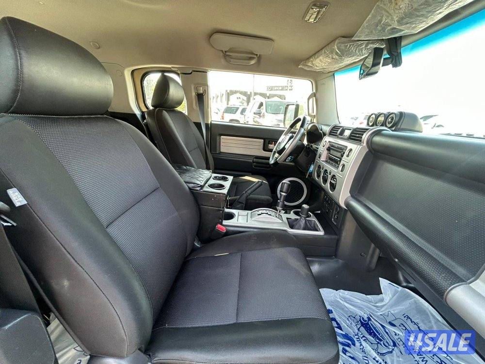 تويوتا FJ cruiser5