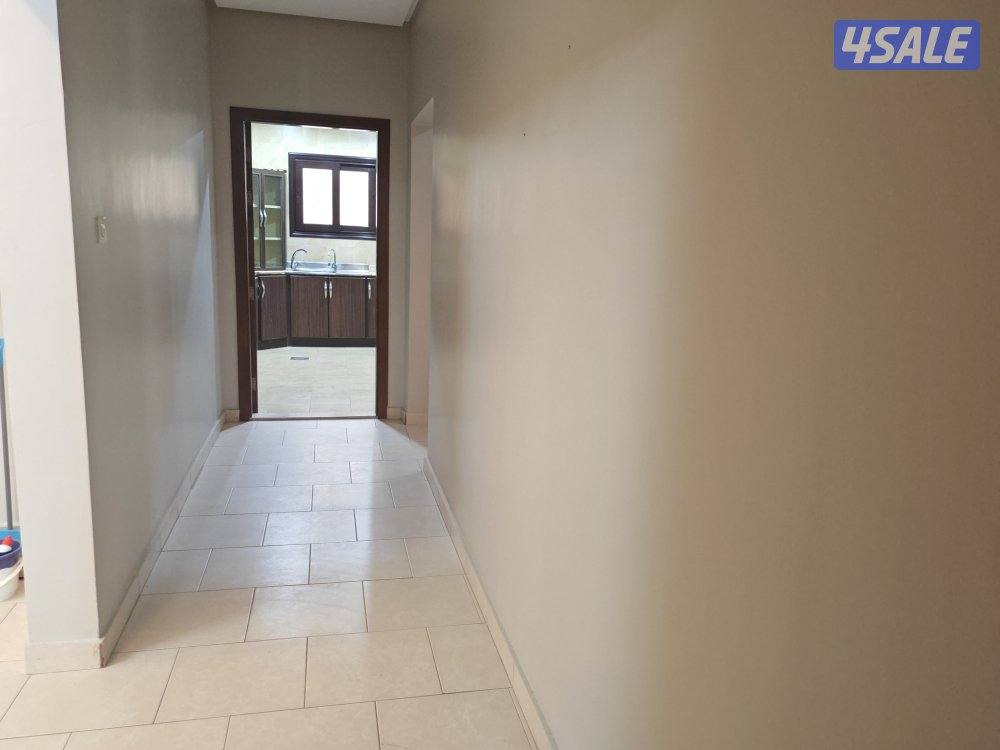 شقة للايجار بفنيطيس دور ثاني ٣ غرف وصالة ومنافعهم للمعاريس2