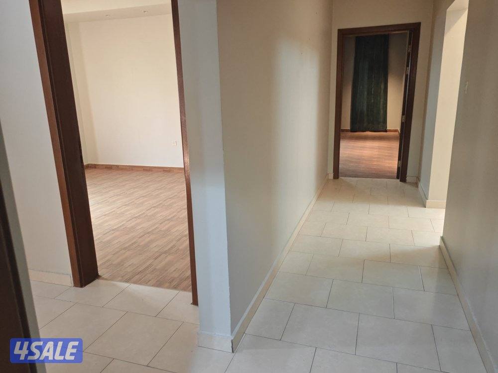 شقة للايجار بفنيطيس دور ثاني ٣ غرف وصالة ومنافعهم للمعاريس9