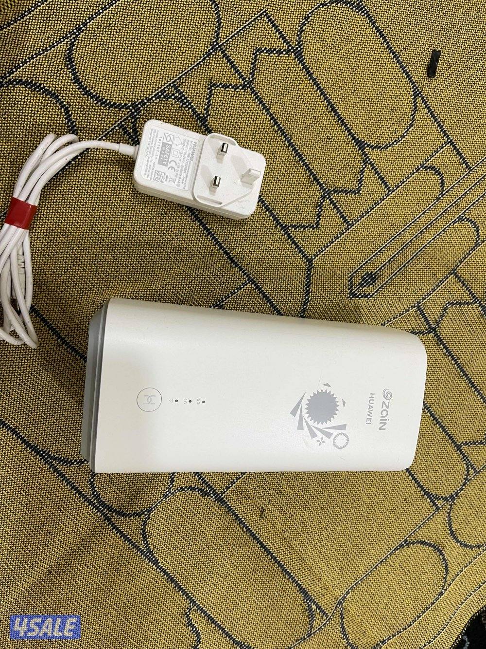 راوتر ثابت هواوي برو 3 نظيف وشغال تمام شبكة زين مع الشحن الاصلي6