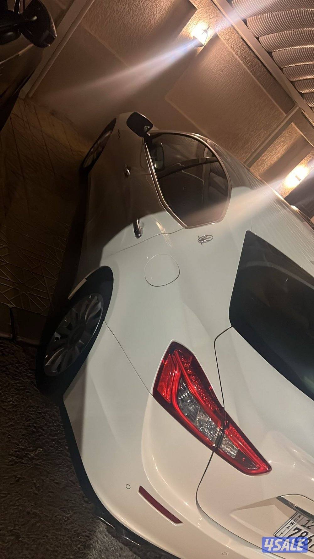 مازيراتي جيبلي موديل 20148