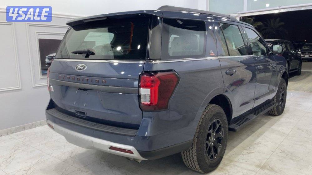 للبيع فورد اكسبدشن 2023 اصفار3