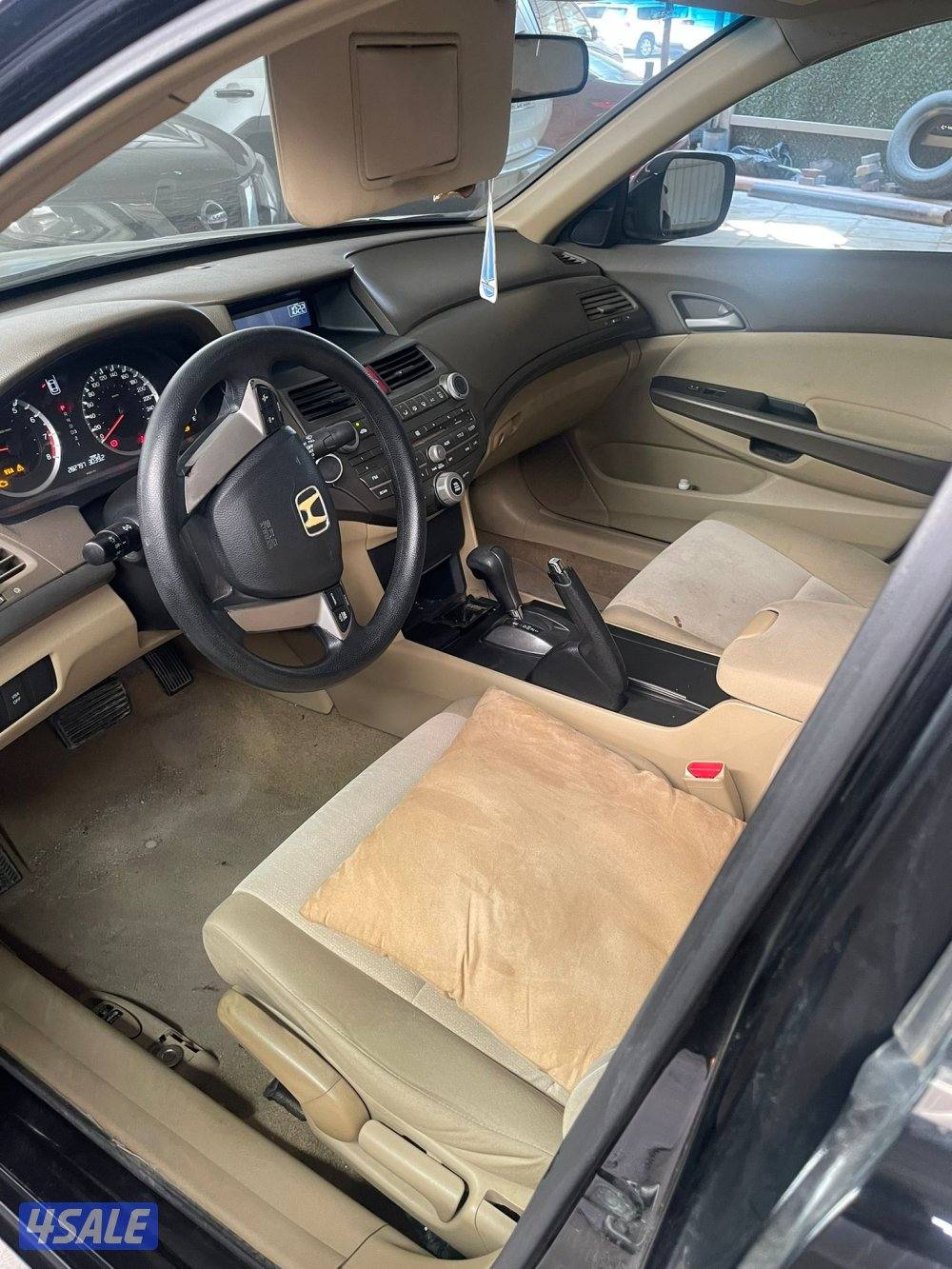 للبيع هوندا اكورد 20092