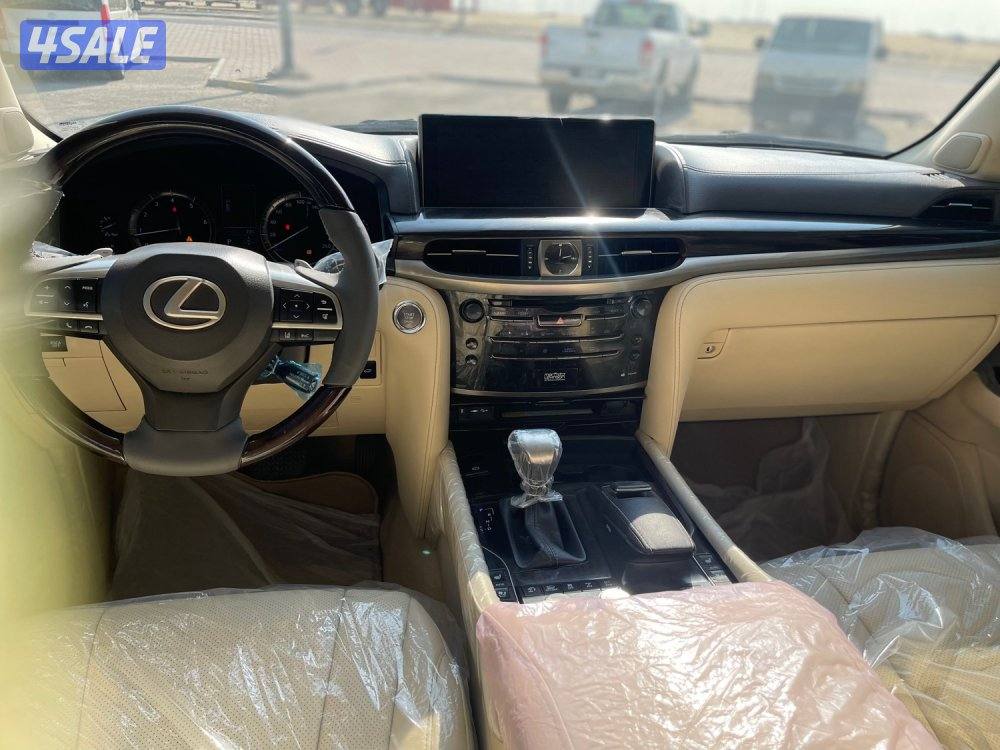 لكزس LX570  وارد الخليج صبغ الوكاله شرط الفحص4