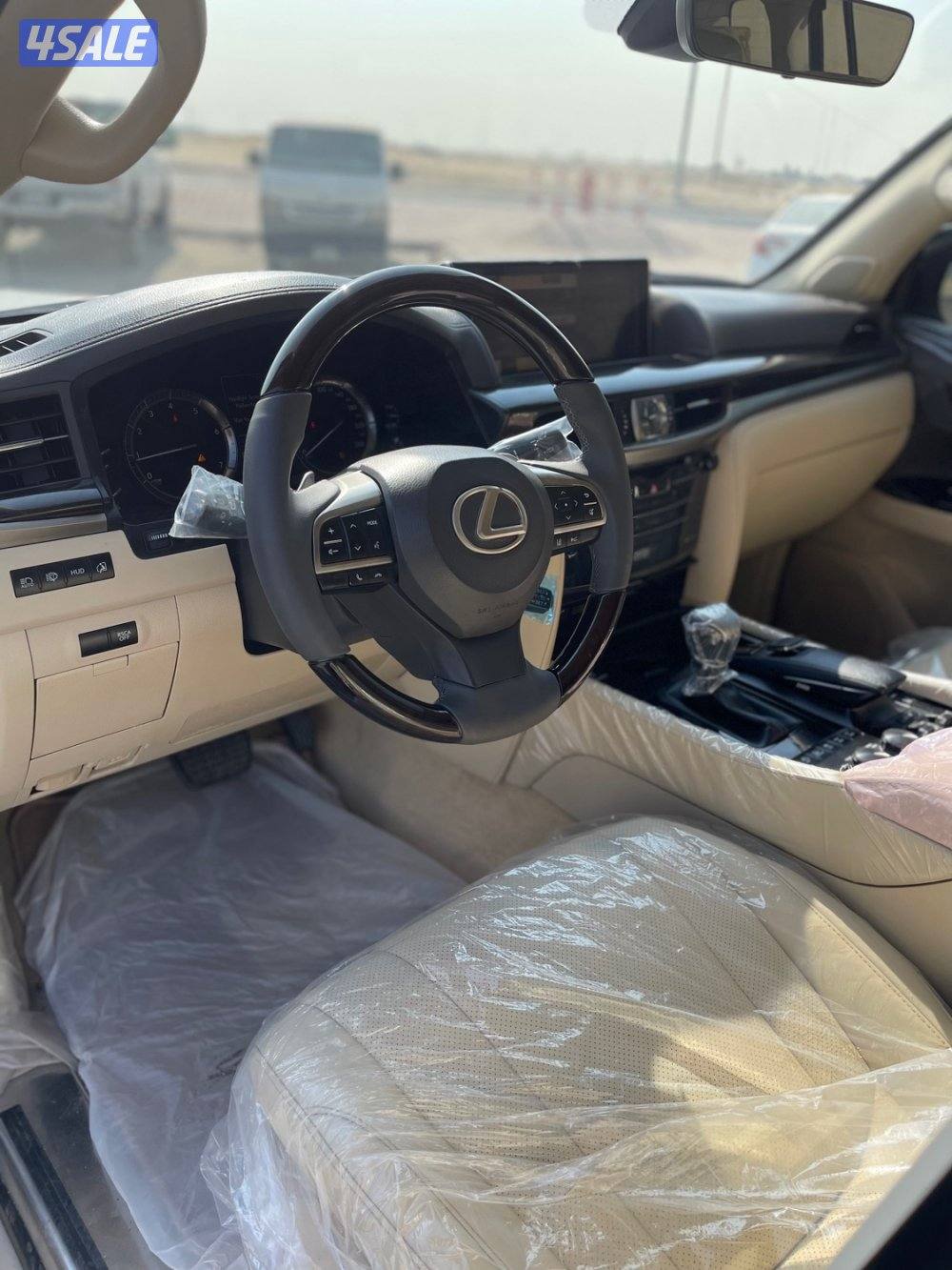 لكزس LX570  وارد الخليج صبغ الوكاله شرط الفحص5