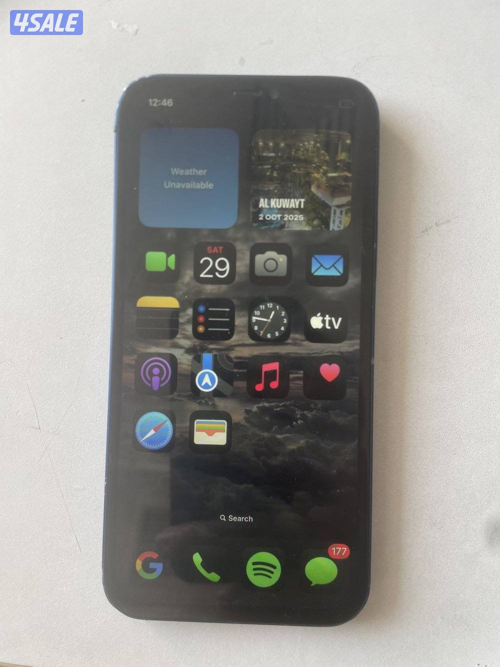 آيفون ١٢ أقرا الوصف1