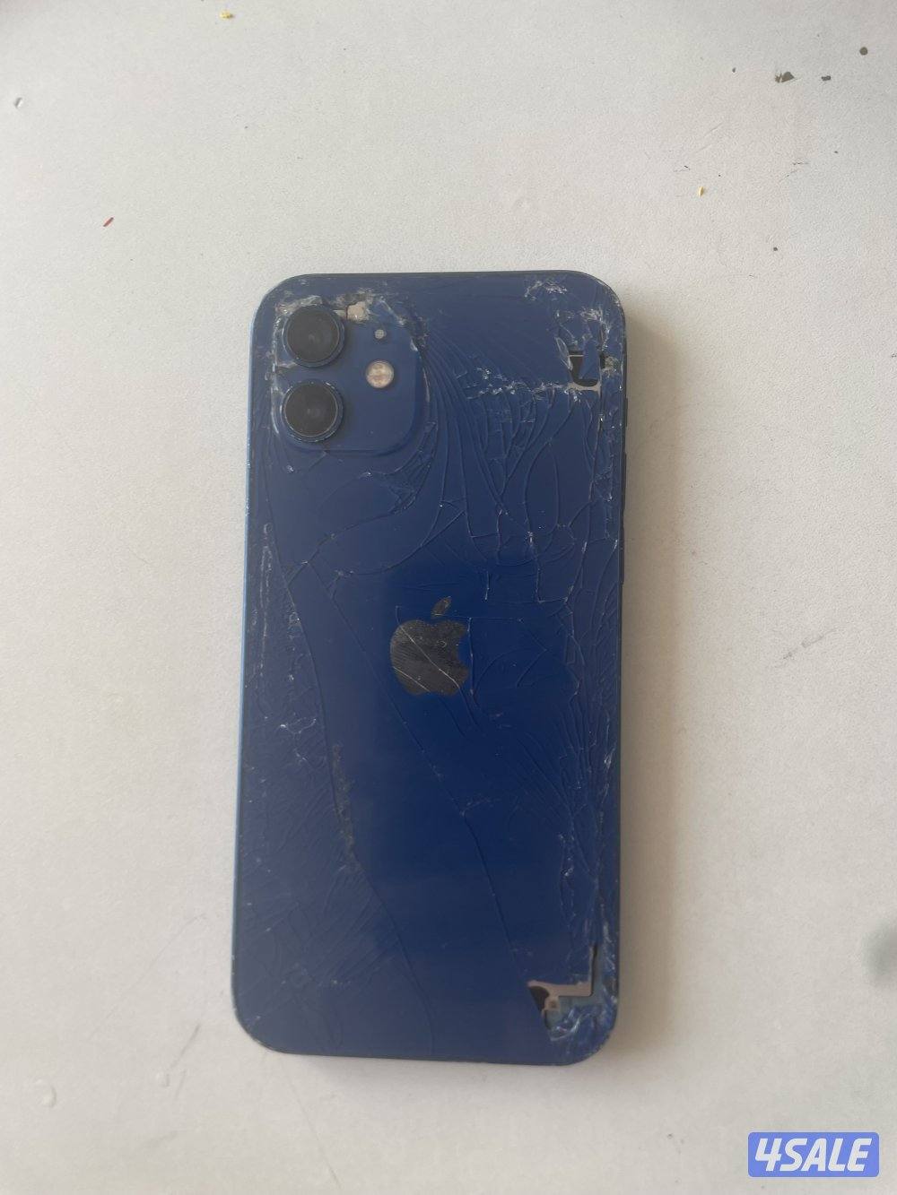 آيفون ١٢ أقرا الوصف3