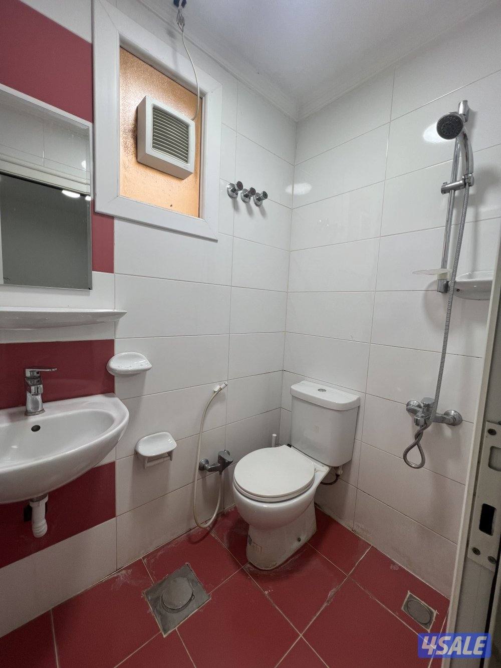 للايجار شقة المسايل الدور الثاني12