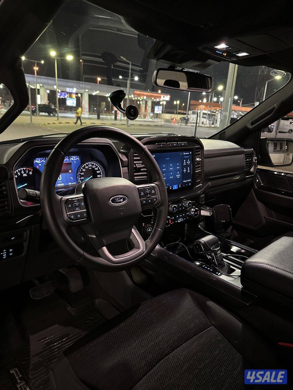 للبيع وانيت F-150 موديل 2023 صبغ الوكالة ماشي 73 الف1
