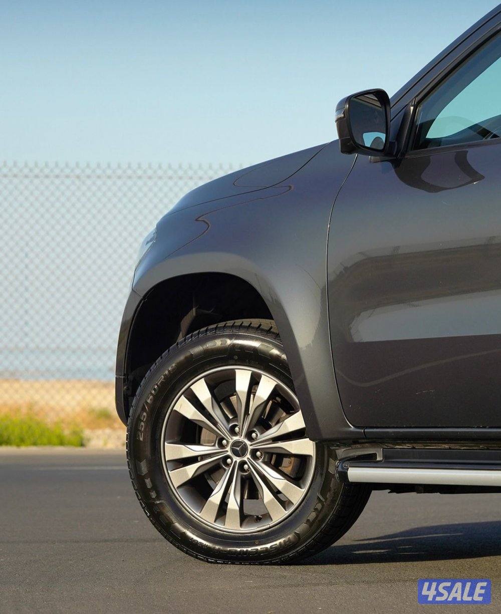 وانيت مرسيدس ( ديزل ) ماشي 681