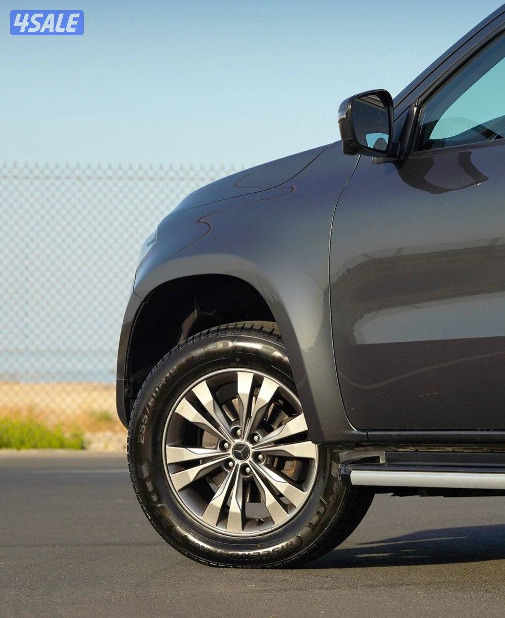 وانيت مرسيدس ( ديزل ) ماشي 683