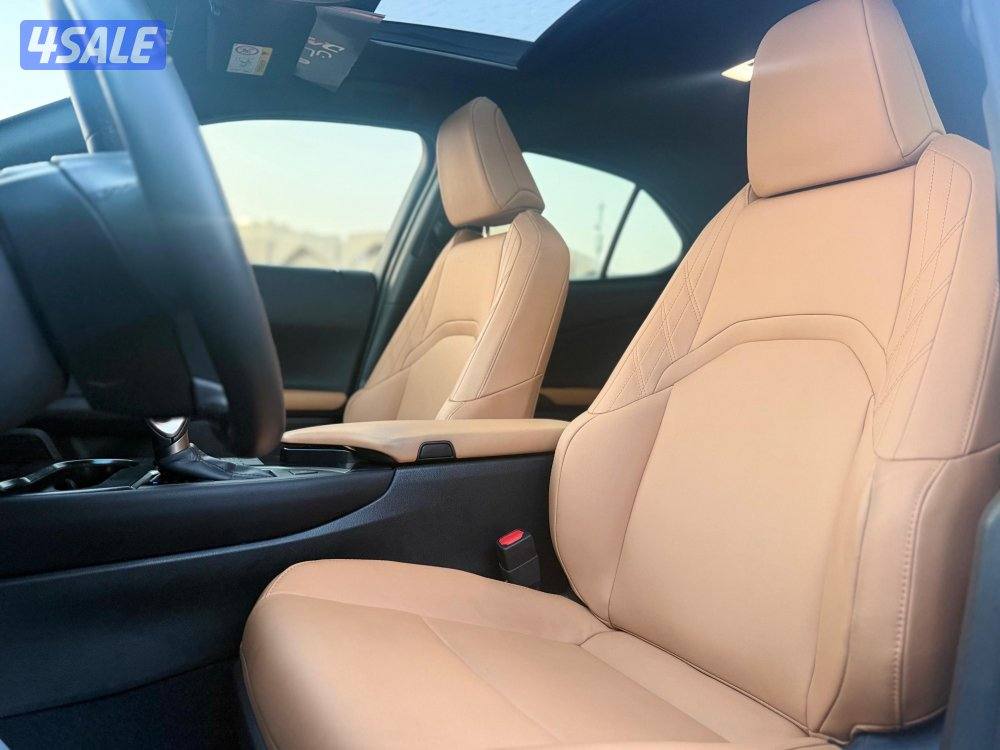 لكزس UX 2023 شرط الفحص كامل4