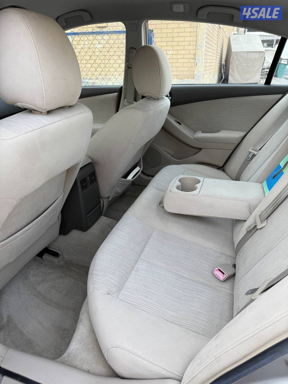 للبيع التيما موديل ٢٠١١ نظيفه جداً5