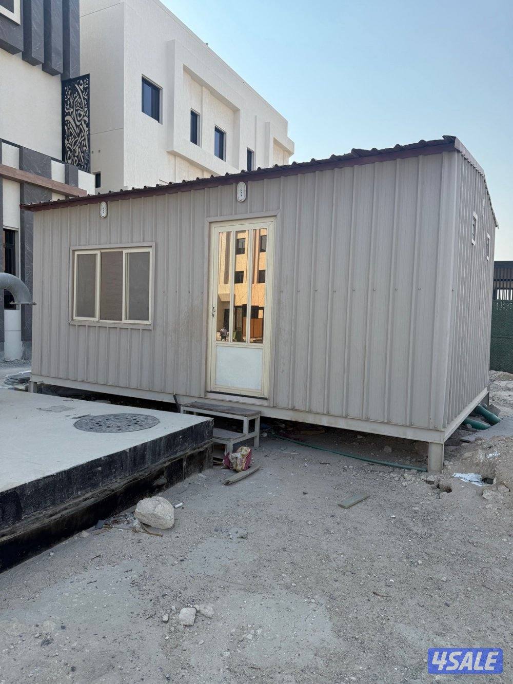 للبيع شاليه ثابت0