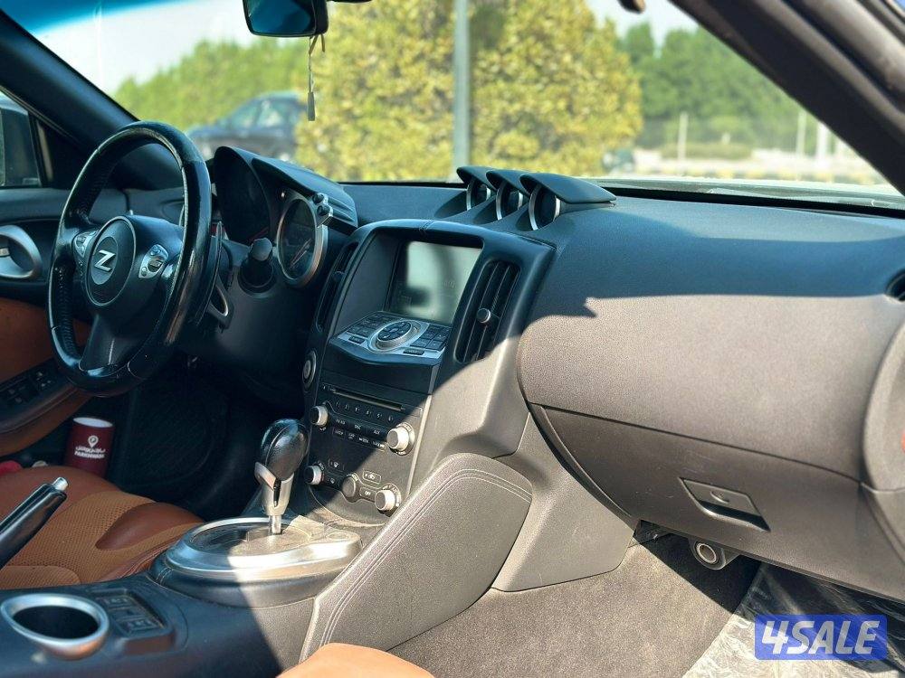نيسان Z370 
موديل 201412