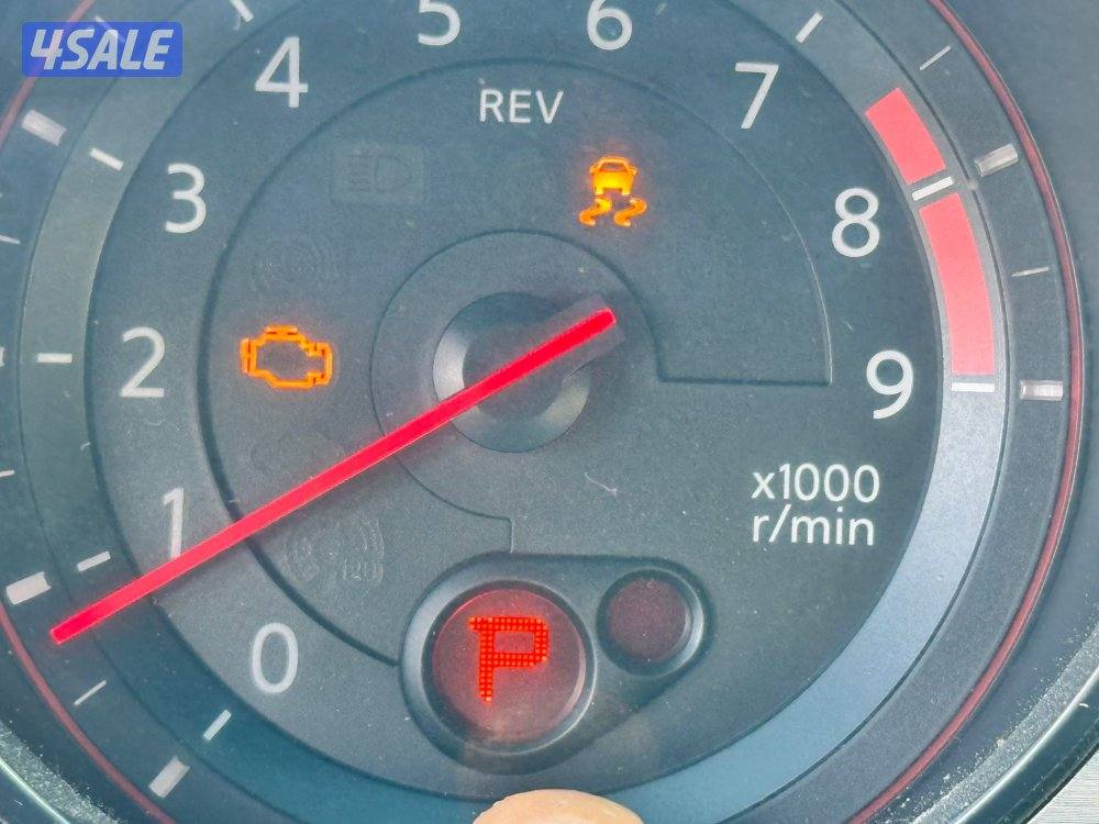 نيسان Z370 
موديل 201414