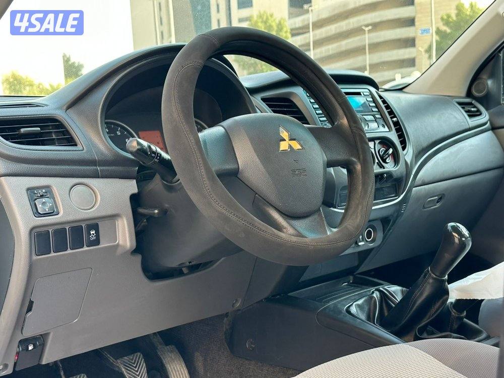 ميتسوبيشي 2018 / L2008