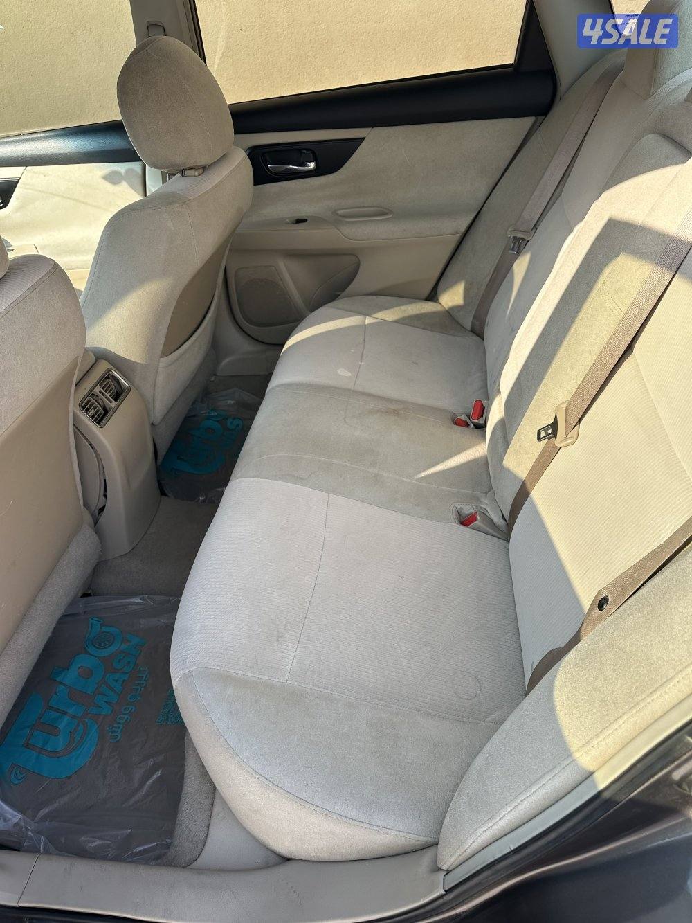 للبيع نيسان1