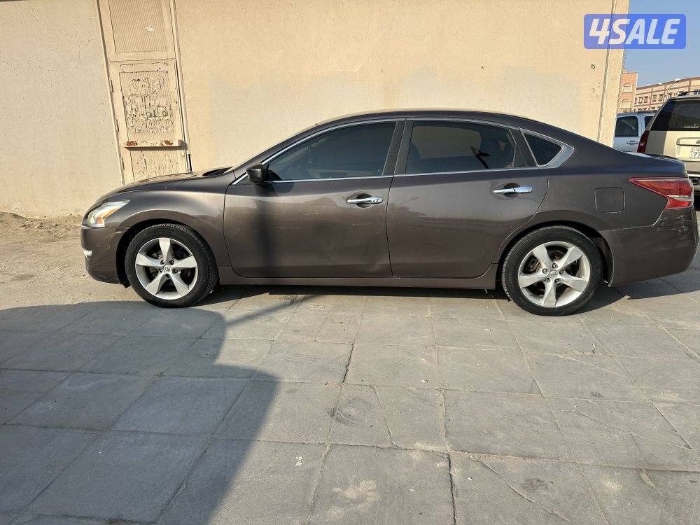 للبيع نيسان0