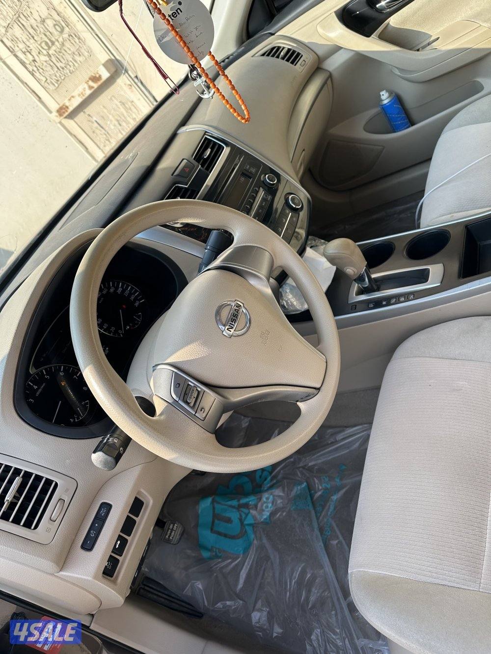 للبيع نيسان3