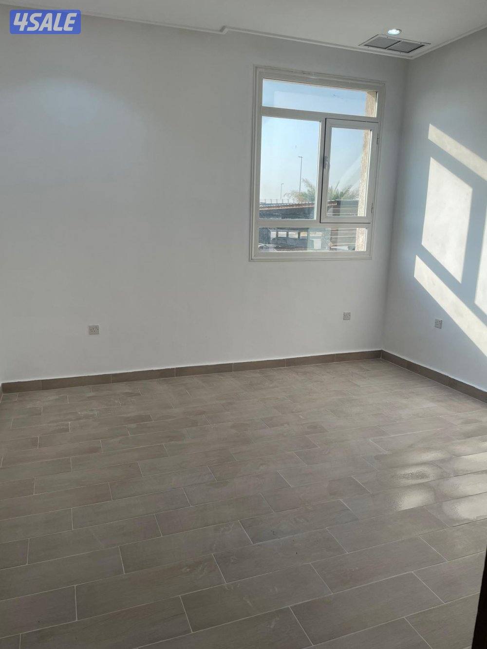 للايجار شقه في ابو فطيره دور ارضي ٤ غرف نوم ٣ حمامات2