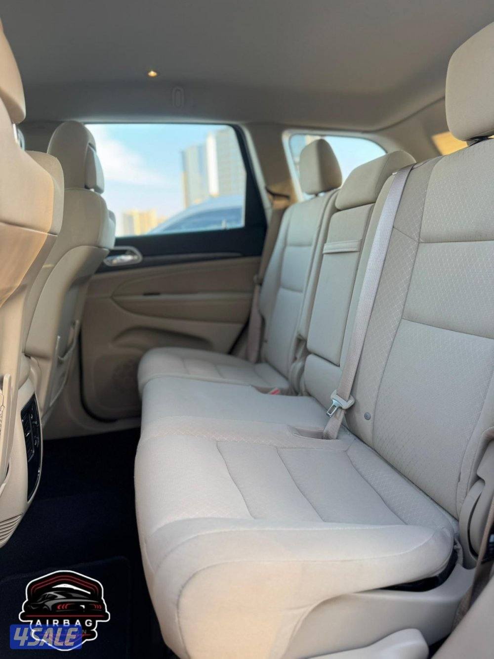 جراند شيروكي لأريدو 
موديل 2021 
عداد 102 الف 
سيرفس منتظم2