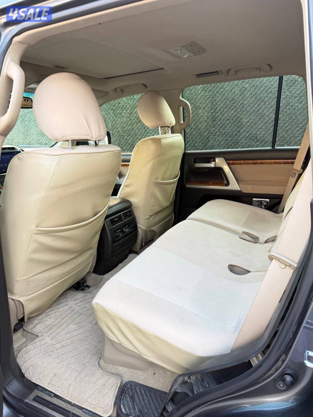 لاند كروزر 20116