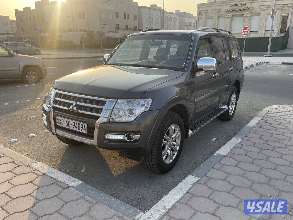 للبيع باجيرو 2022 صبغ الوكالة0