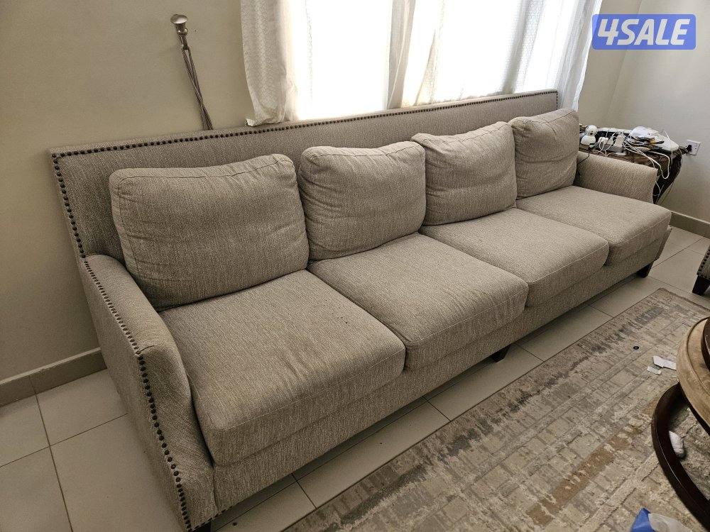 Set of 2 sofa 4 seats and two seats feom safat home used for 2 years2