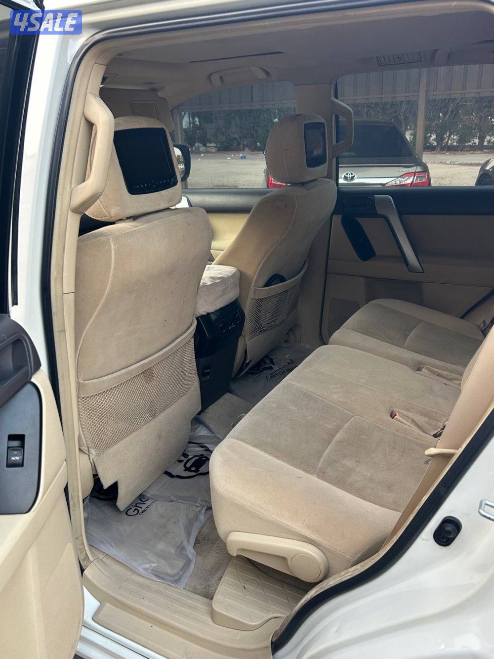 للبيع برادو TXL موديل 2016 اللون صدفي شرط الفحص قيم مكينه شاي4