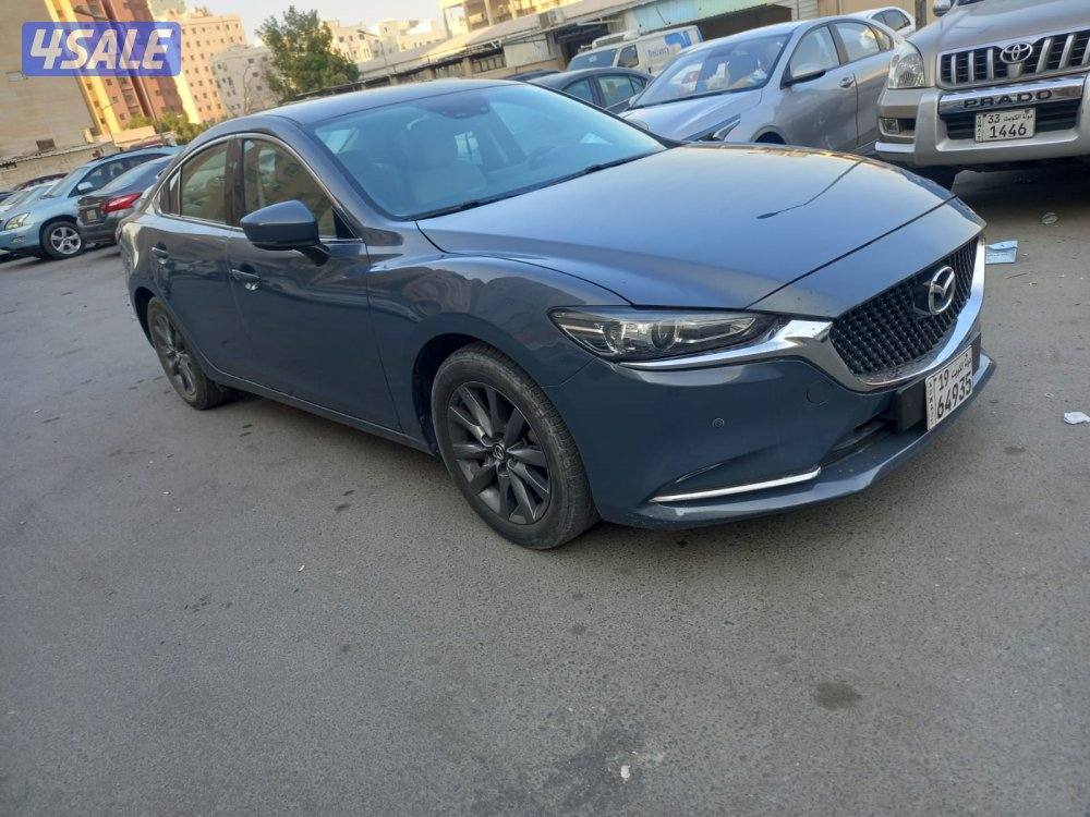 مازدا 6 _____  2021
عداد ٨٤  الف 
كاميرا    شاشه     مثبت سرعه  تحكم س7