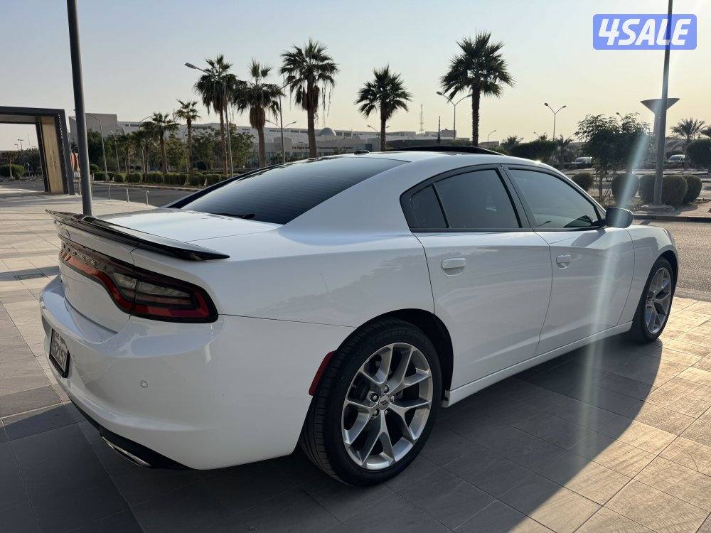 للبيع : دوج شارجر : موديل 2023 : عداد 41 الف كم0