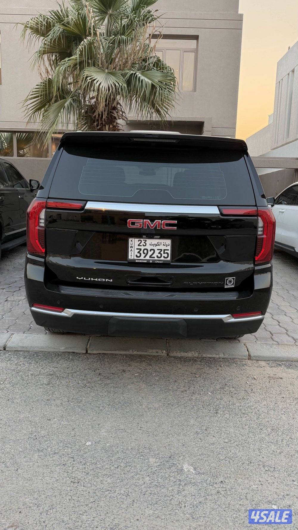 يوكن موديل 2025 اللون اسود شرط الفحص القصة الجديدة5