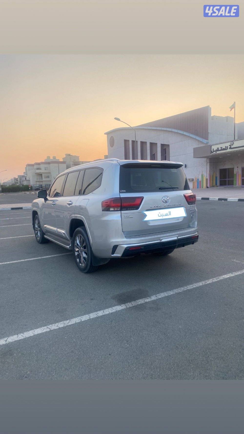 لاندكروزر GXR1