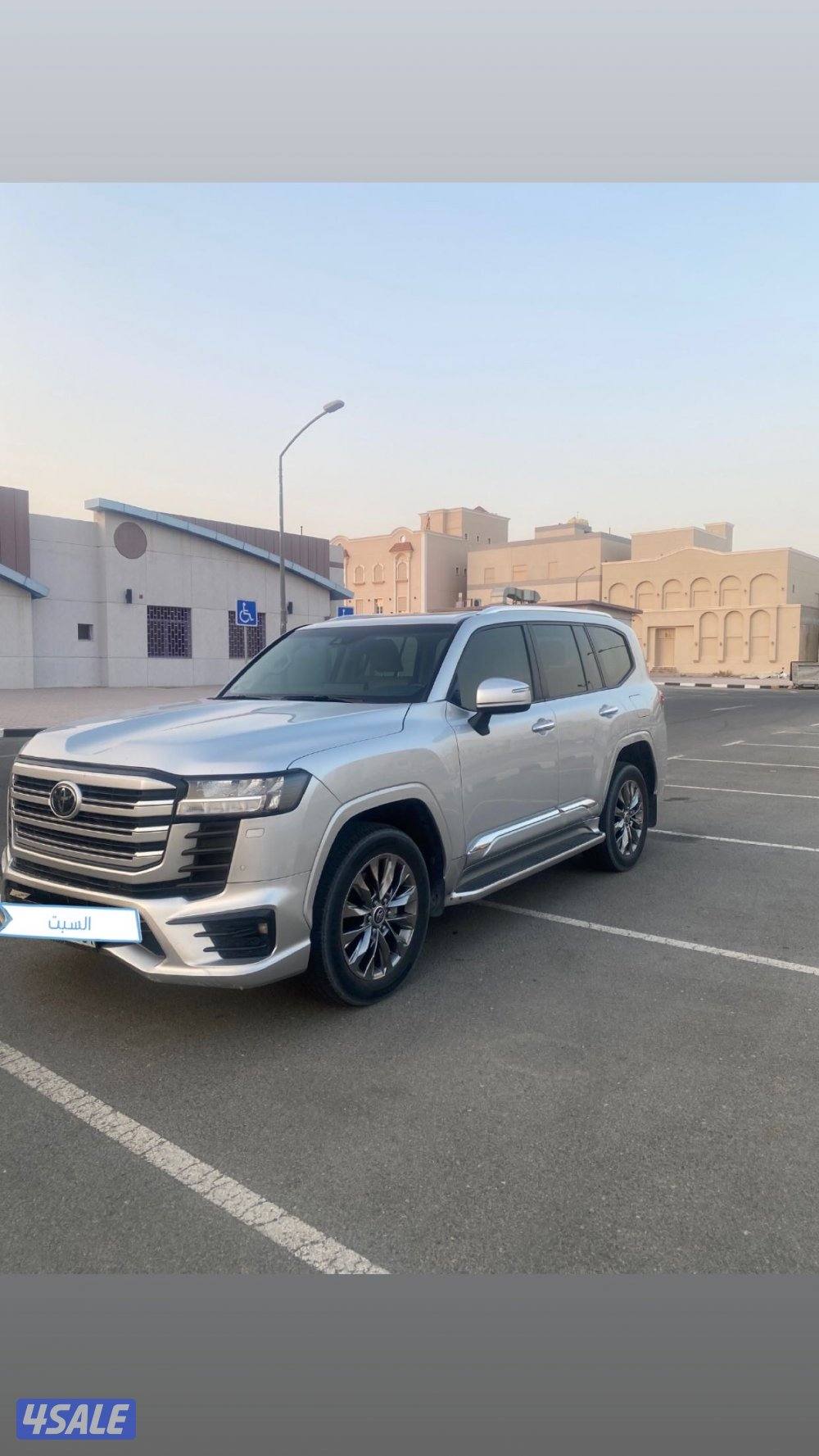 لاندكروزر GXR2