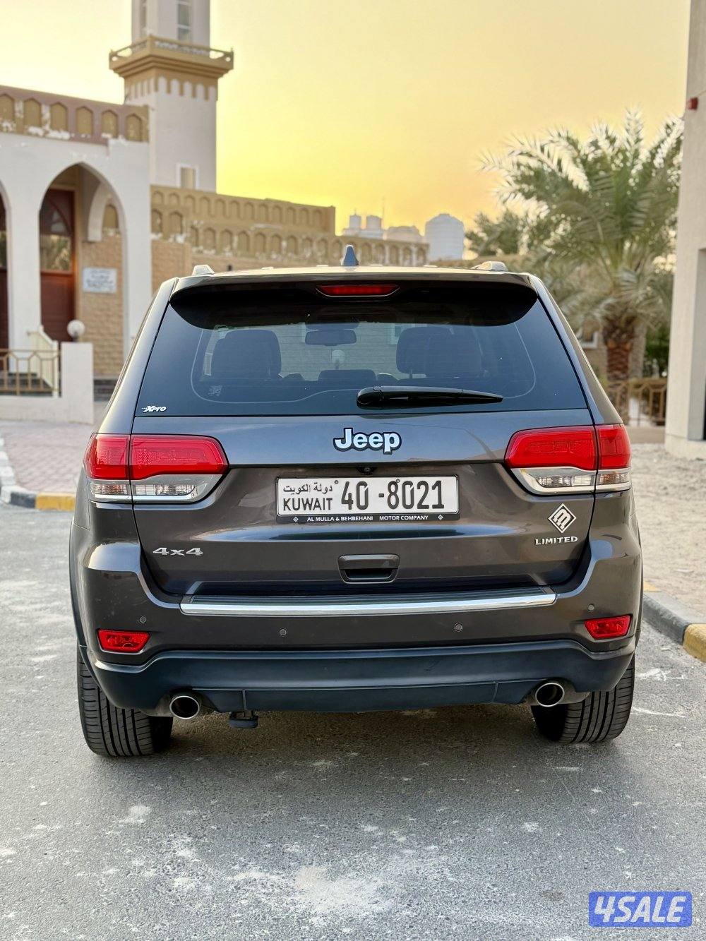 المالك الأول ليمتد موديل 2015 عداد 200 ألف بحالة الوكالة4