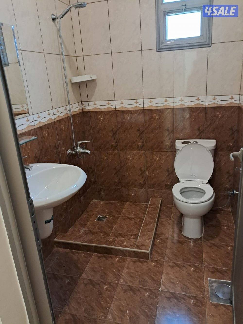 تنظيف شقق/ غسيل المدرسه./ تنظيف منازل غسيل شقق وملاحق/غسيل7