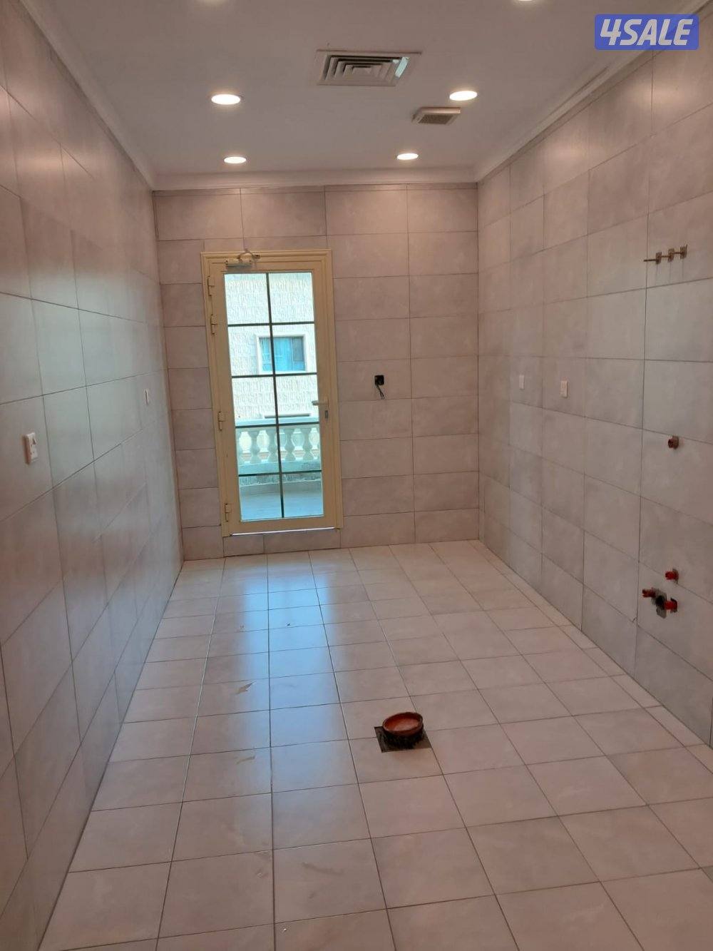 تنظيف شقق/ غسيل المدرسه./ تنظيف منازل غسيل شقق وملاحق/غسيل13