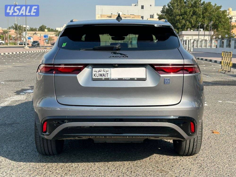 جاكور F pace R Dynamic  موديل 2024 ماشي 18 الف بحالة الوكالة6