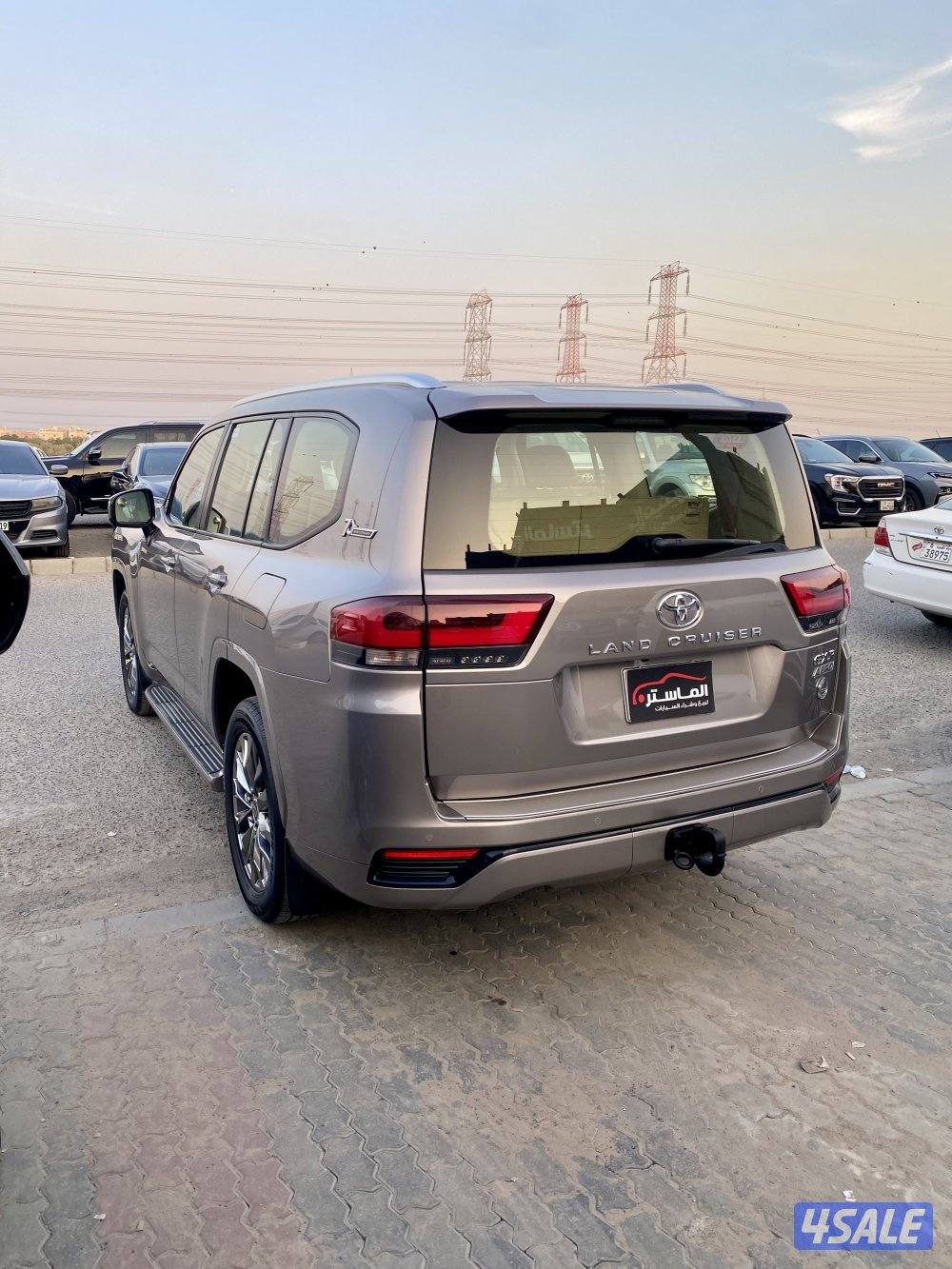 لاند كروزر GXR الساير موديل 2022 عداد 515