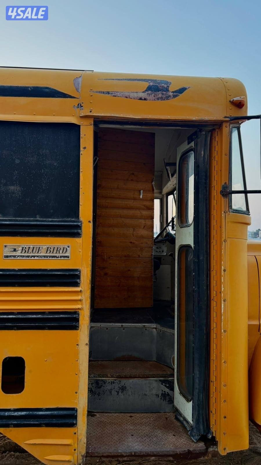 باص ٤٠ راكب بوعرام مضبط من داخل يصلح جميع الاستخدامات غرفه مطعم بقاله5