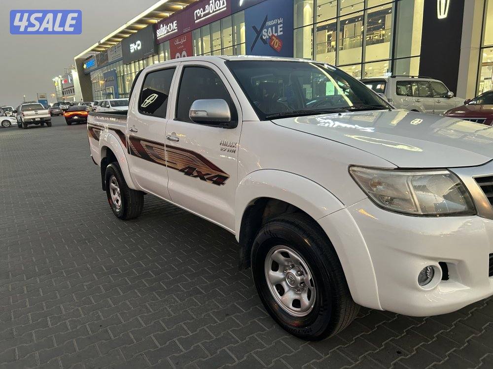 هايلوكس موديل ٢٠١٢ دبل فير3